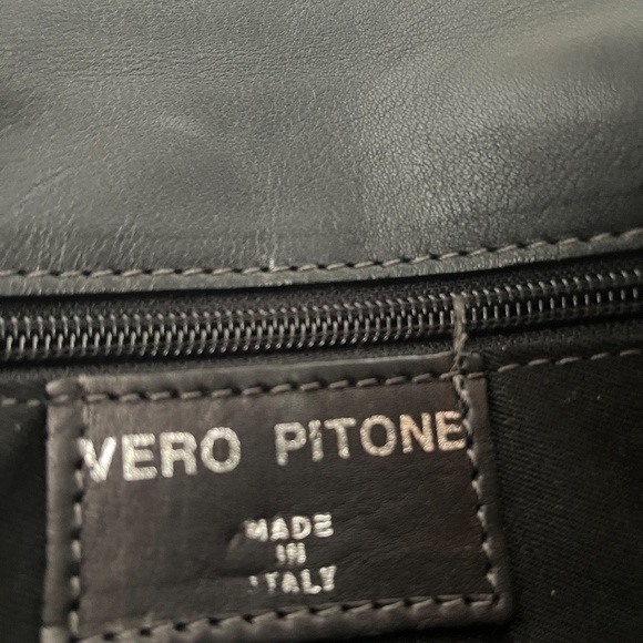 PHYTON SNAKE SKIN CLUTCH - WITH CHAIN AND BELT - Picture 8 of 14